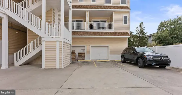 4204 LANDIS AVE, Sea Isle City, NJ 08243