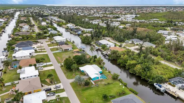 3410, 3402, 3420 COLONY CT, Punta Gorda, FL 33950