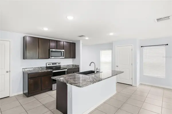 10116 CHARLOTTE DR, Parrish, FL 34219
