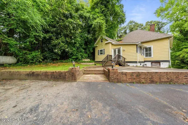 510 Summit ST, Carthage, NC 28327