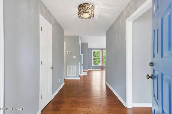 340 Clearfield LN, Southern Pines, NC 28387