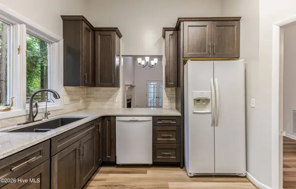 170 Tamarisk LN, Pinehurst, NC 28374