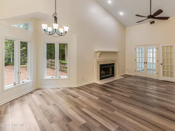170 Tamarisk LN, Pinehurst, NC 28374