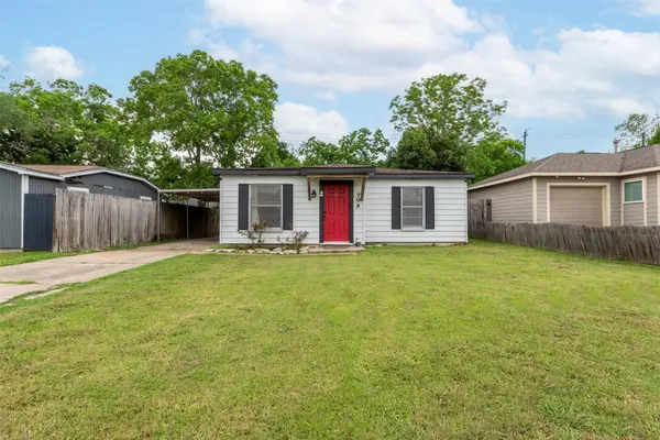 708 Gresham ST, Baytown, TX 77520