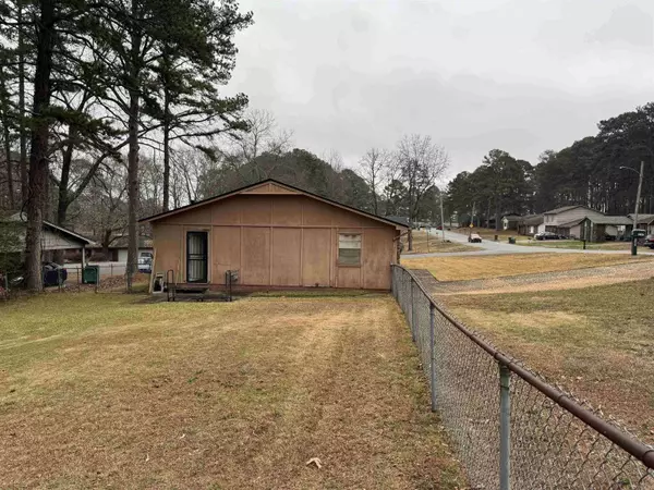 2101 Romine Road, Little Rock, AR 72205