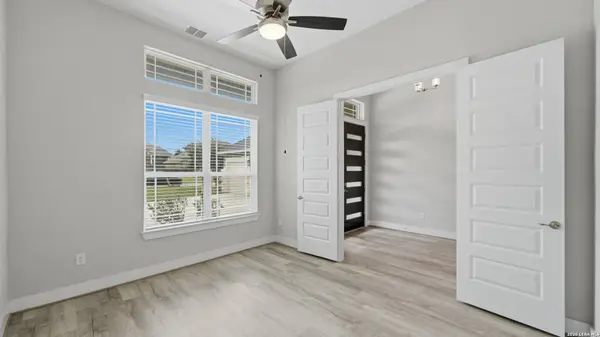 3314 Jons Way, Marion, TX 78124