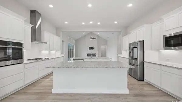 3314 Jons Way, Marion, TX 78124