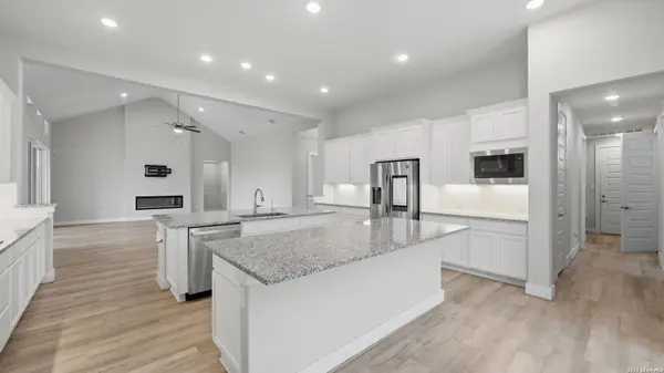 3314 Jons Way, Marion, TX 78124