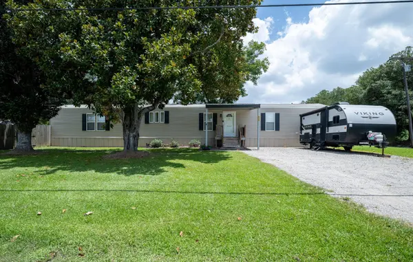 800 Live Oak