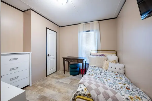 800 Live Oak, Sulphur, LA 70663