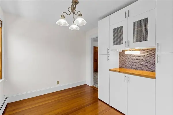 15 Hillock St. #2., Boston, MA 02131