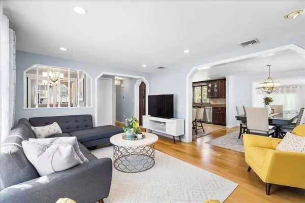 69 Whitehall St, Dedham, MA 02026