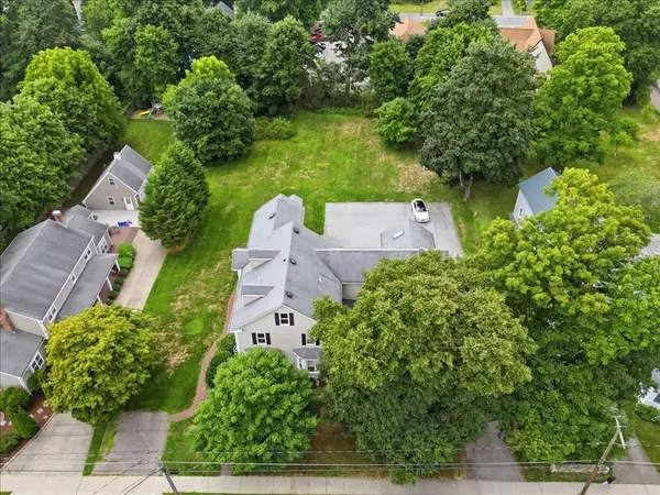 35 South St #A, Medfield, MA 02052