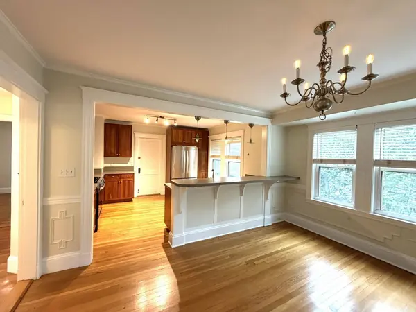 159 Willow St #2, Boston, MA 02132