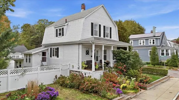 83 Desoto Rd, Boston, MA 02132