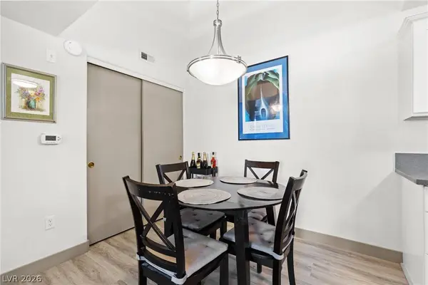 950 Seven Hills DR #2021, Henderson, NV 89052