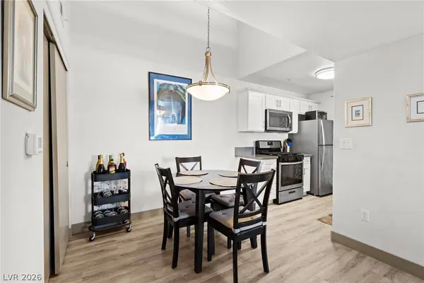 950 Seven Hills DR #2021, Henderson, NV 89052