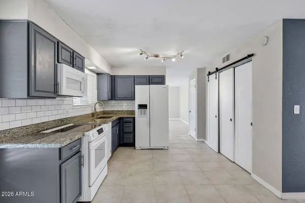 6318 S COLLEGE Avenue, Tempe, AZ 85283