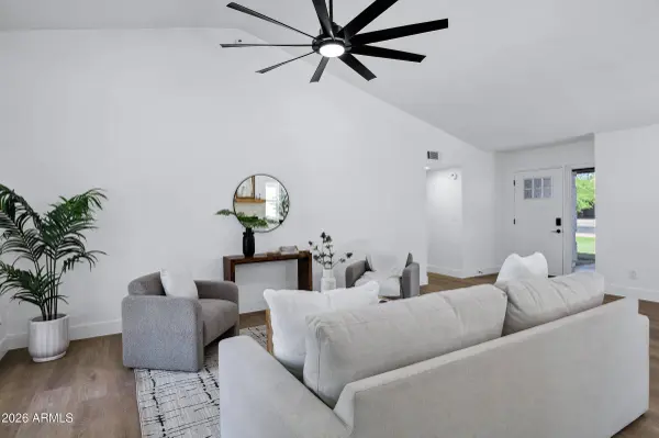 4850 E FOUNTAIN Street, Mesa, AZ 85205