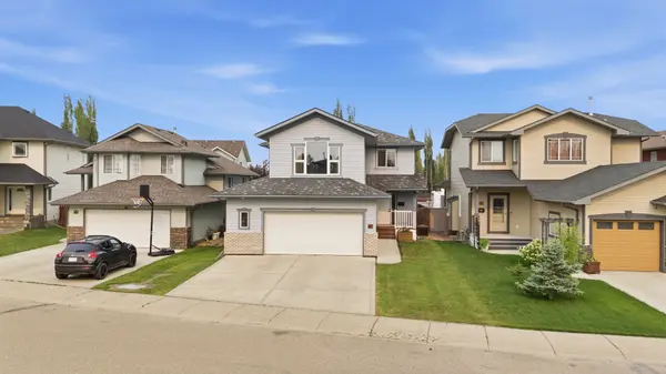 76 Lacey Clos, Red Deer, AB T4R 3R7