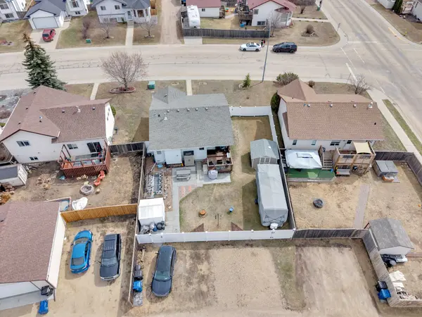 5406 Prairie Ridge Ave, Blackfalds, AB T4M 0C9