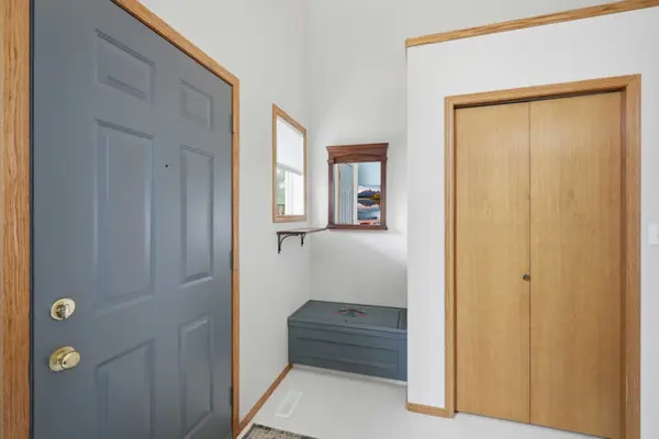24 Kelly St, Red Deer, AB T4P 3S9