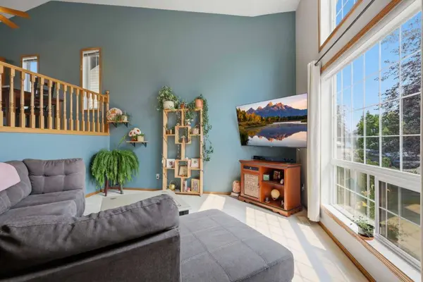 24 kelly, Red Deer, AB T4P 3S9