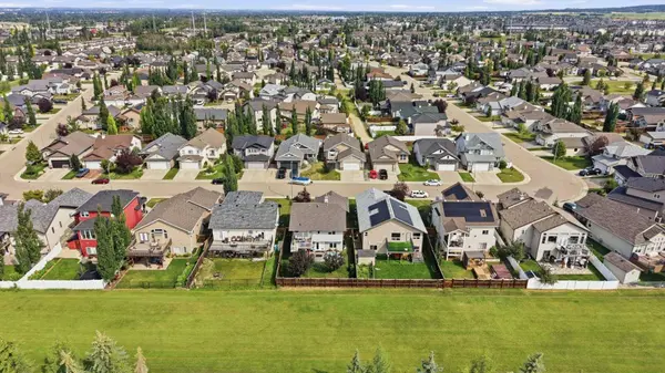 88 Valentine CRES, Red Deer, AB T4R0E8