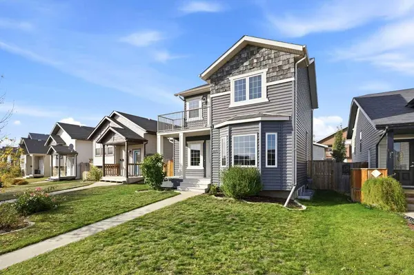 124 Pioneer WAY, Blackfalds, AB T4M 0B7