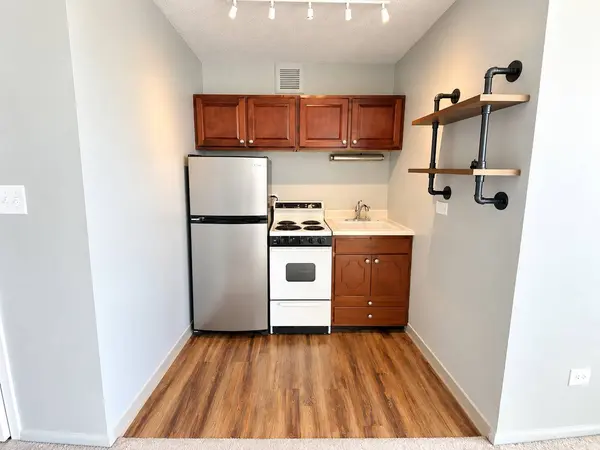3110 N Sheridan RD #1407, Chicago, IL 60657
