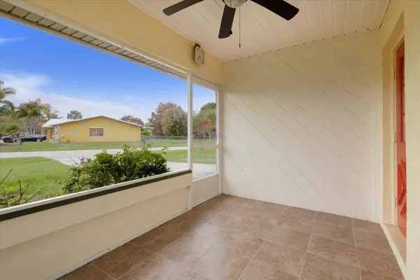 1491 SE Concha ST, Port St Lucie, FL 34983