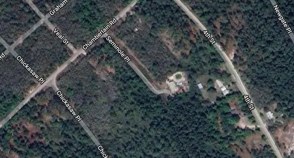 123 Seminole PL, Satsuma, FL 32189