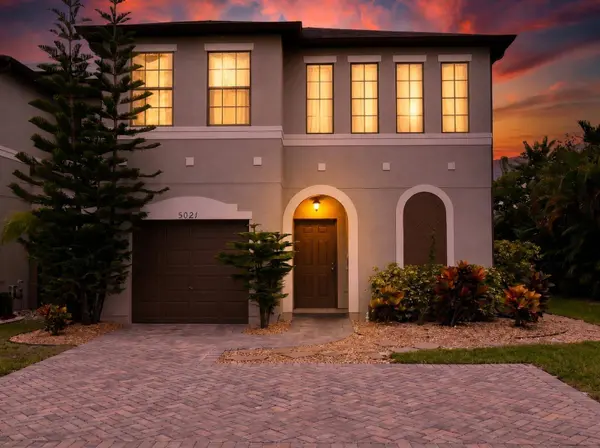5021 NW Coventry CIR, Port St Lucie, FL 34986