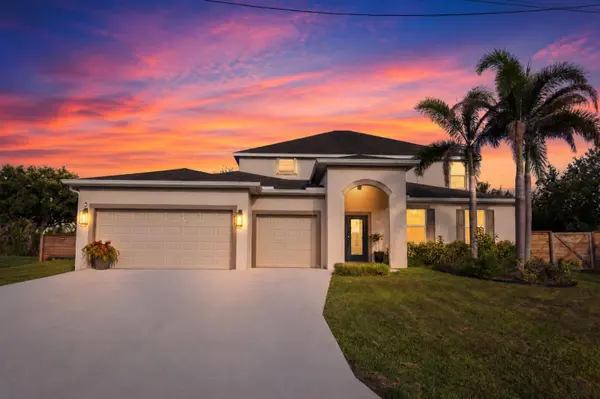 5648 NW Lorna CT, Port St Lucie, FL 34986