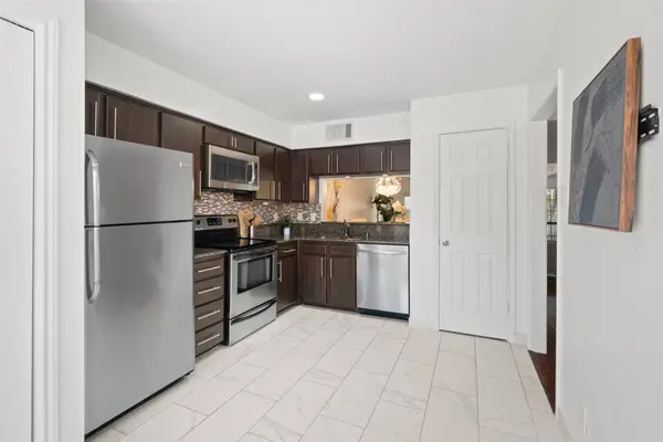 4130 Proton DR #47B, Addison, TX 75001