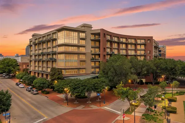 5055 Addison CIR #209, Addison, TX 75001