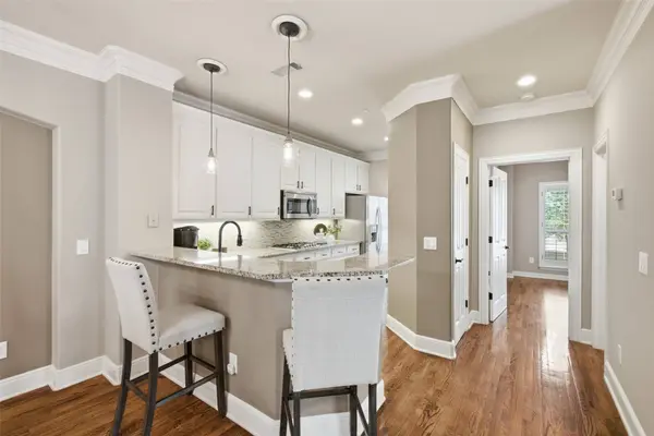 14891 Towne Lake CIR, Addison, TX 75001