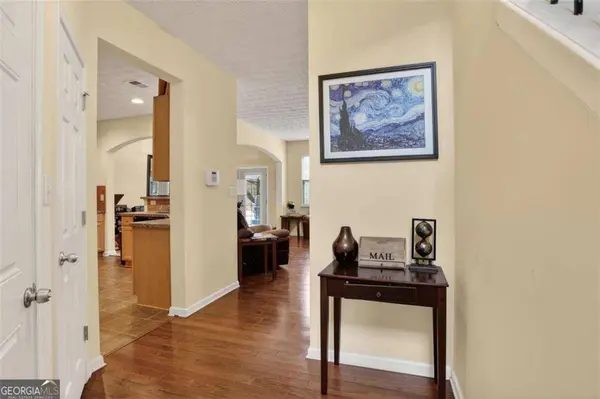 5556 Cascade RUN, South Fulton, GA 30336