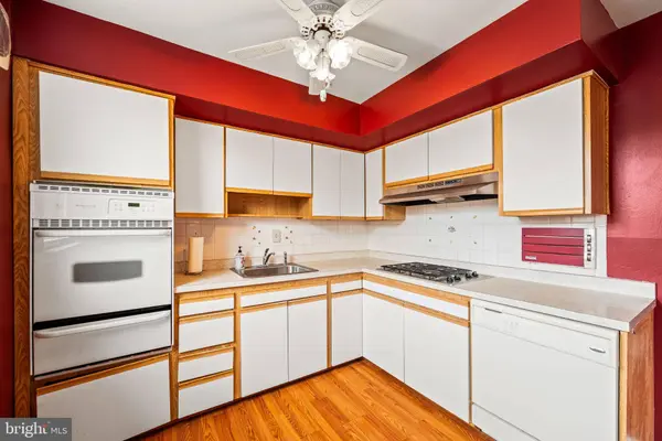 3202 THORNBROOK PL, Philadelphia, PA 19114