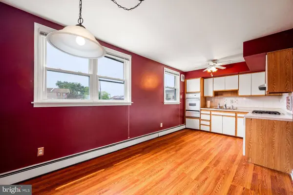 3202 THORNBROOK PL, Philadelphia, PA 19114