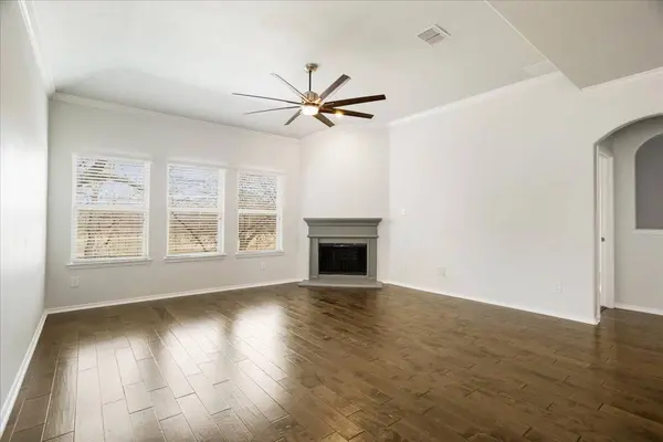 1100 Evers DR, Mckinney, TX 75071