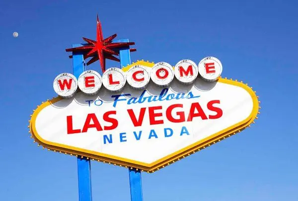 Famous Welcome to Fabulous Las Vegas Sign