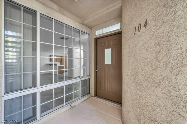 3613 Shawn Reynolds CT #104, Las Vegas, NV 89129