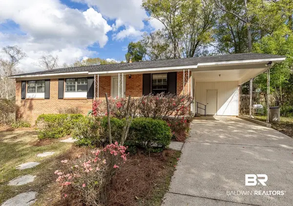 53 Young Street, Fairhope, AL 36532