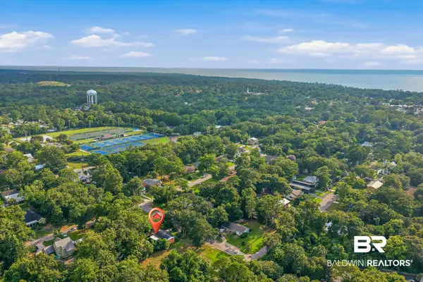 53 Young Street, Fairhope, AL 36532
