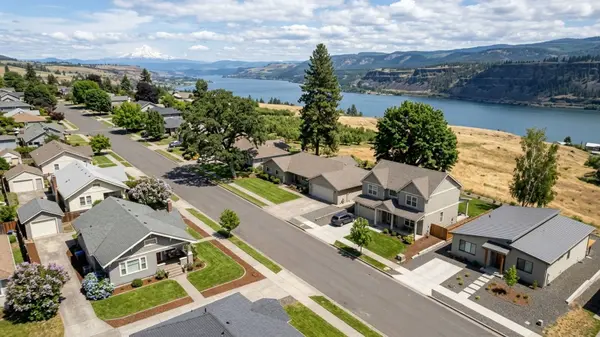 feature image of Buying a Home in Hood River County, OR vs Oregon Statewide