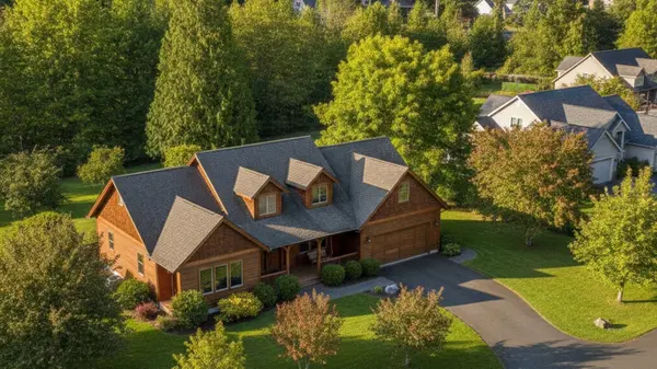 Choosing Between Hood River, OR vs Stevenson, WA: A 2026 Buyer's Breakdown