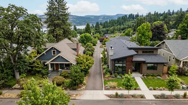 feature image of Real Estate and Living in the Eastside of Hood River County, OR