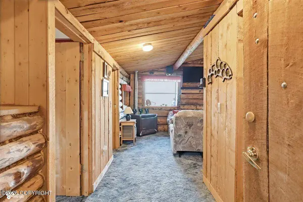 36210 Cottontree LN, Sterling, AK 99672