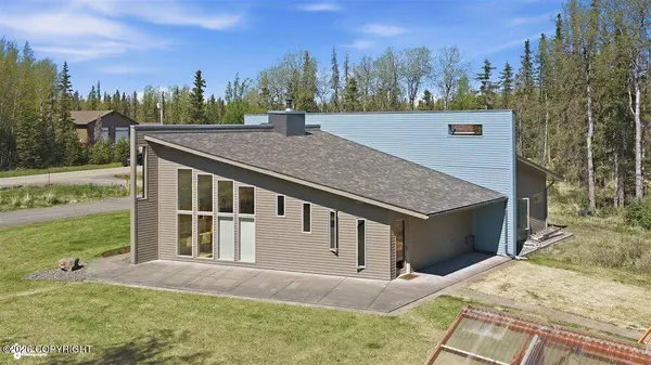 406 Cinderella ST, Kenai, AK 99611